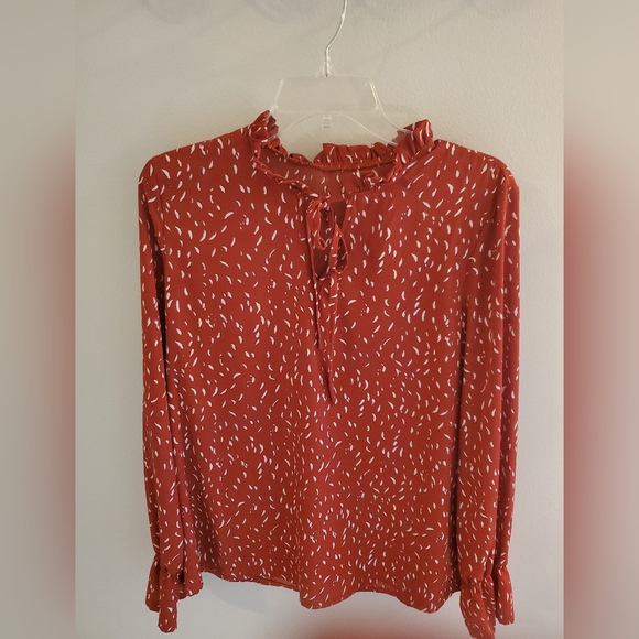 Womens Size L Blouse Rust colored. - Picture 2 of 4